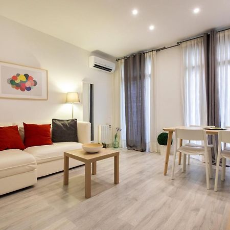 Pere Serafi 2 bedroom apartment Barcelona Buitenkant foto