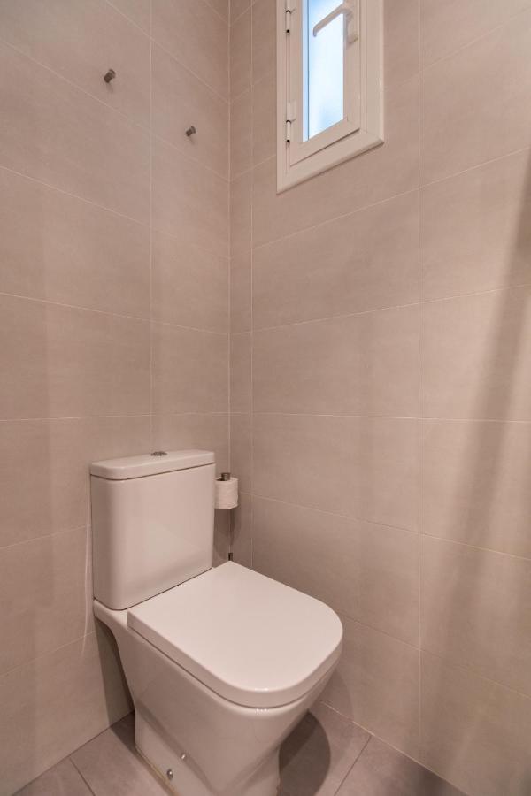 Pere Serafi 2 bedroom apartment Barcelona Buitenkant foto