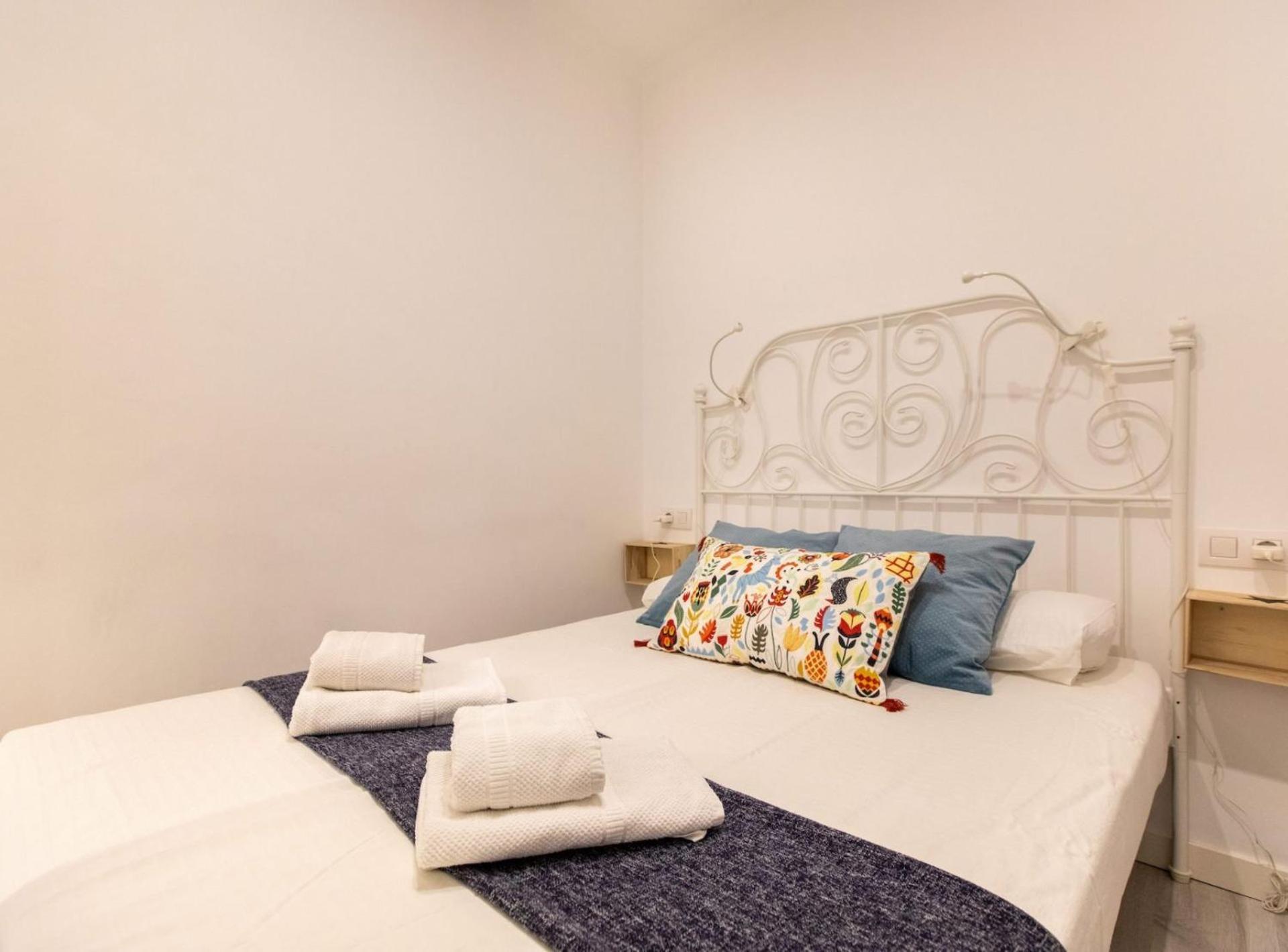 Pere Serafi 2 bedroom apartment Barcelona Buitenkant foto